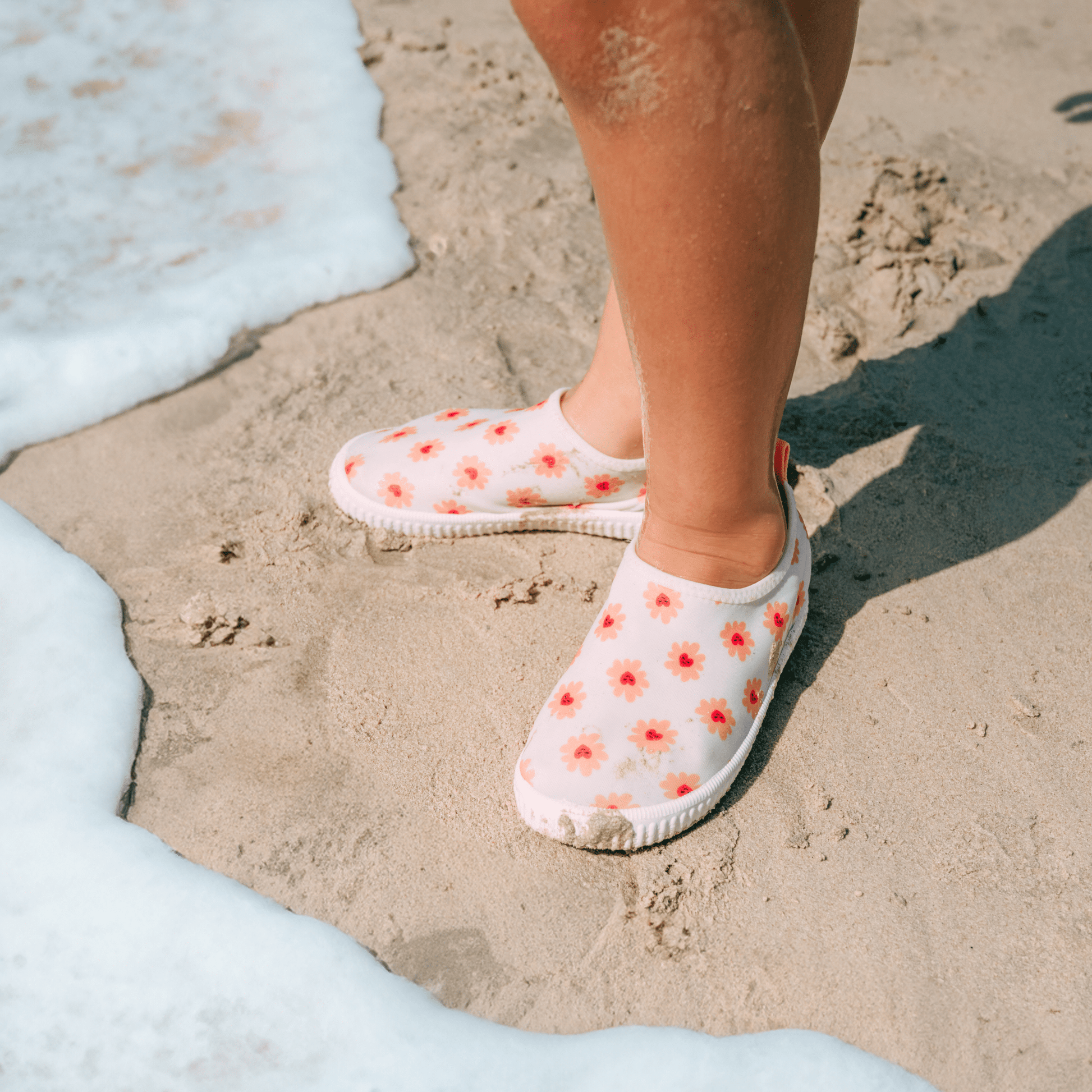 swim-essentials-watershoes-floral-love-flowers-wholesale-3