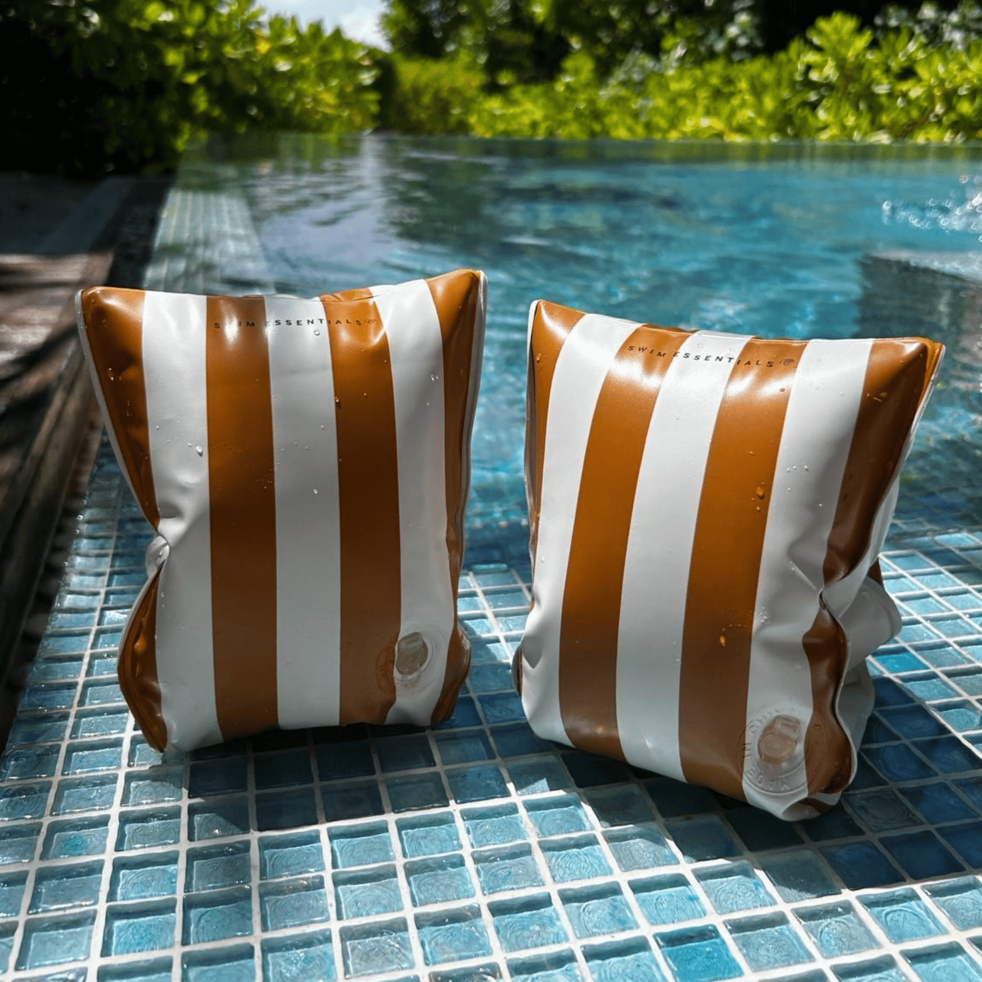 swim-essentials-brown-white-stripes-swim-armbands-wholesale-4