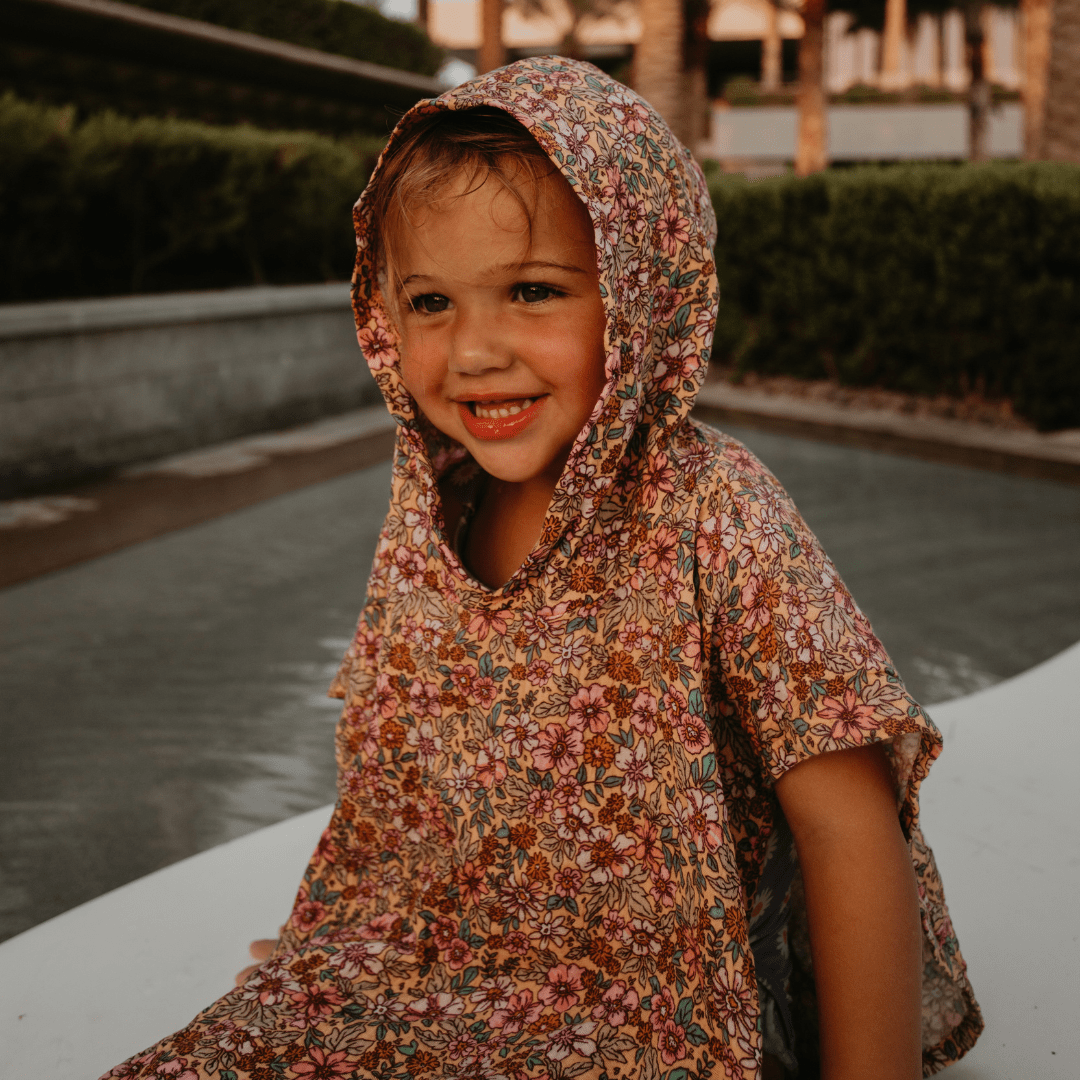 swim-essentials-beach-poncho-blossom-wholesale-2
