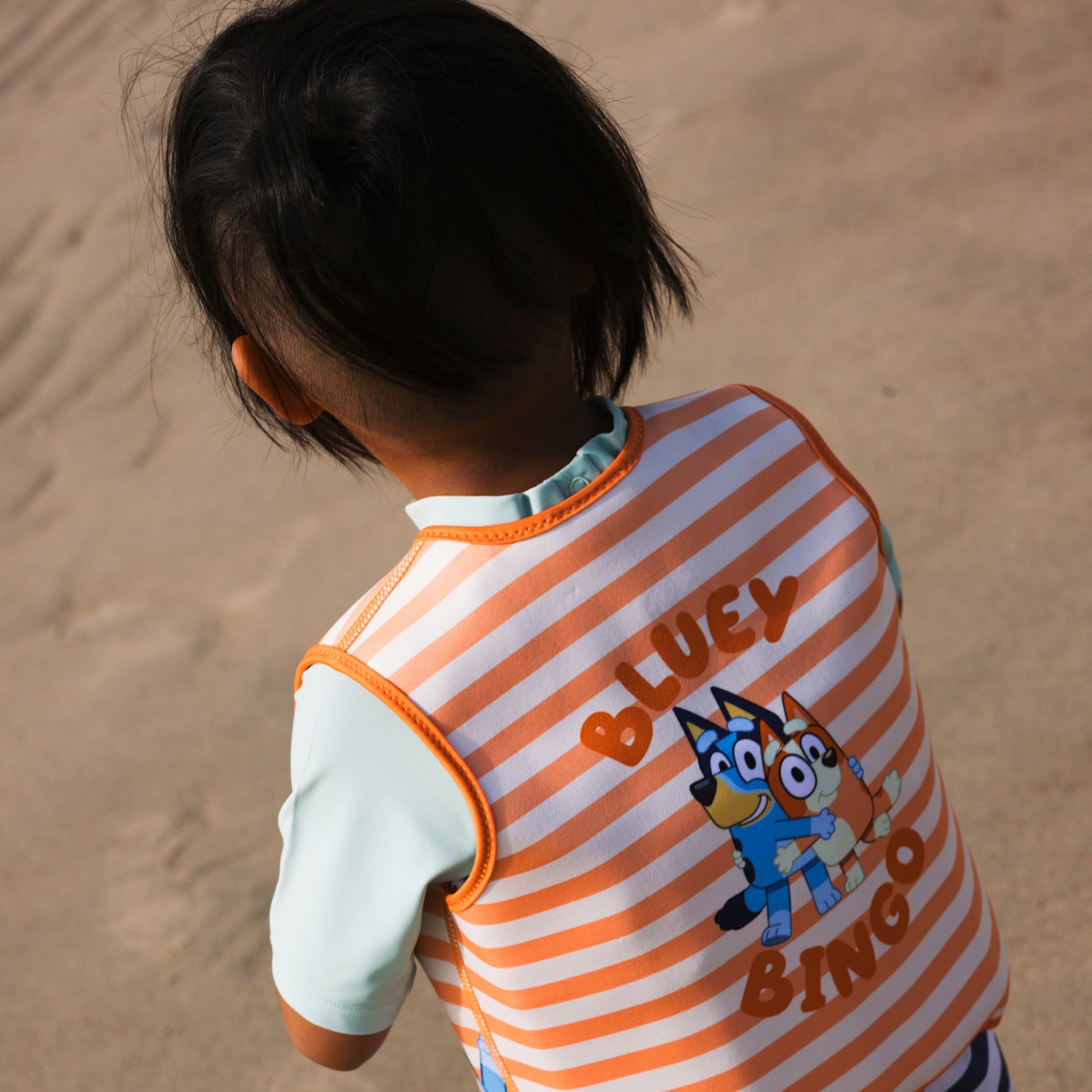 swim-essentials-orange-white-bluey-1-2-years-swim-vest-wholesale-4