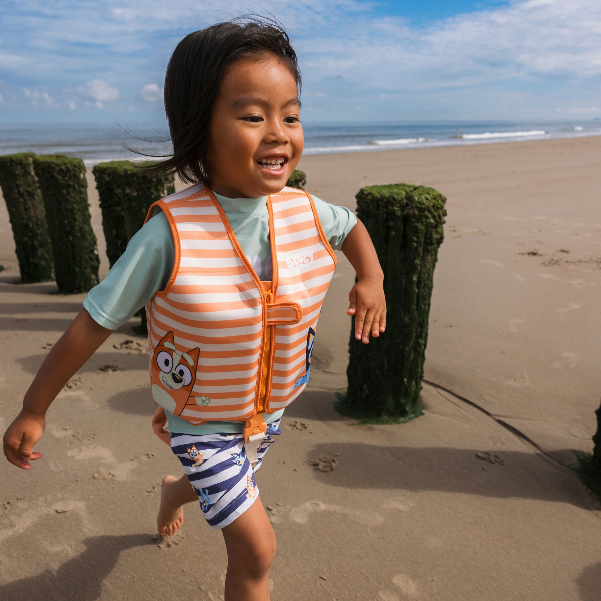 swim-essentials-orange-white-bluey-1-2-years-swim-vest-wholesale-9