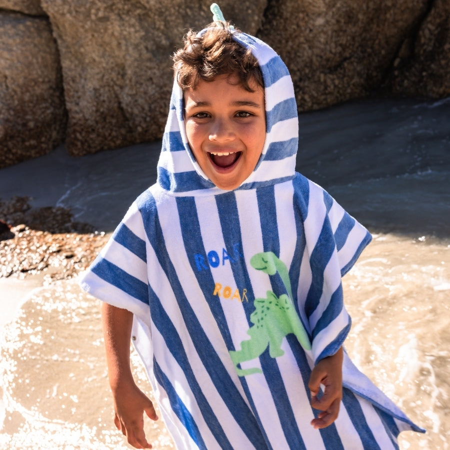 swim-essentials-beach-poncho-blue-white-dino-wholesale-4