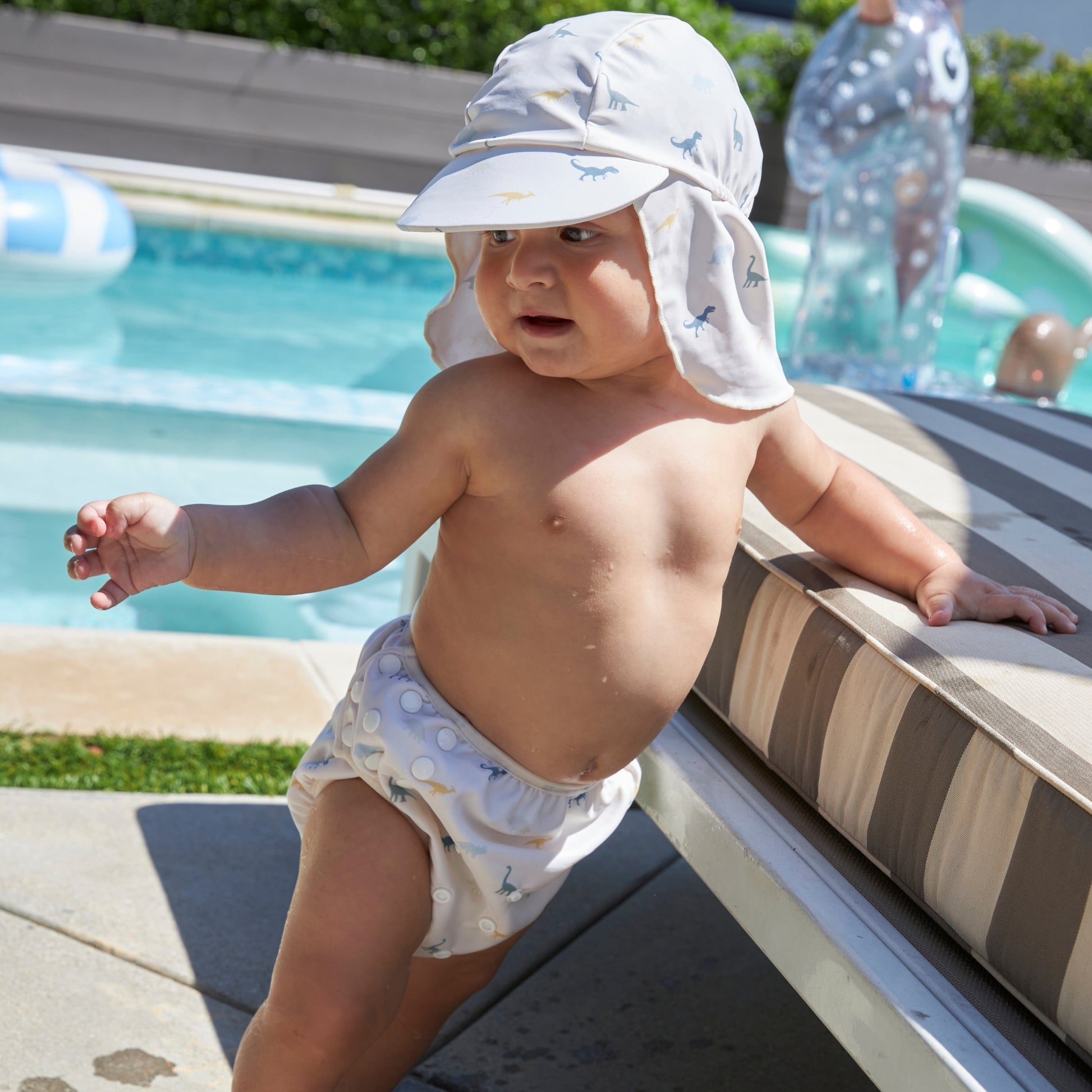 Washable-Swimdiaper-Dino-swim-essentials-7