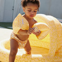 Swim-Arm-Bands-Florish-Yellow -swim-essentials-5