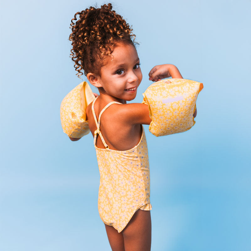 Swim-Arm-Bands-Florish-Yellow -swim-essentials-1