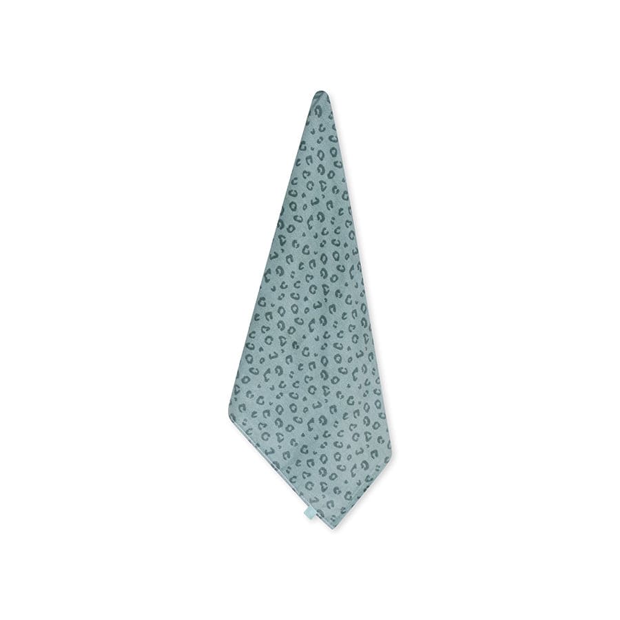 swim-essentials-green-leopard-cotton-towel-wholesale-6