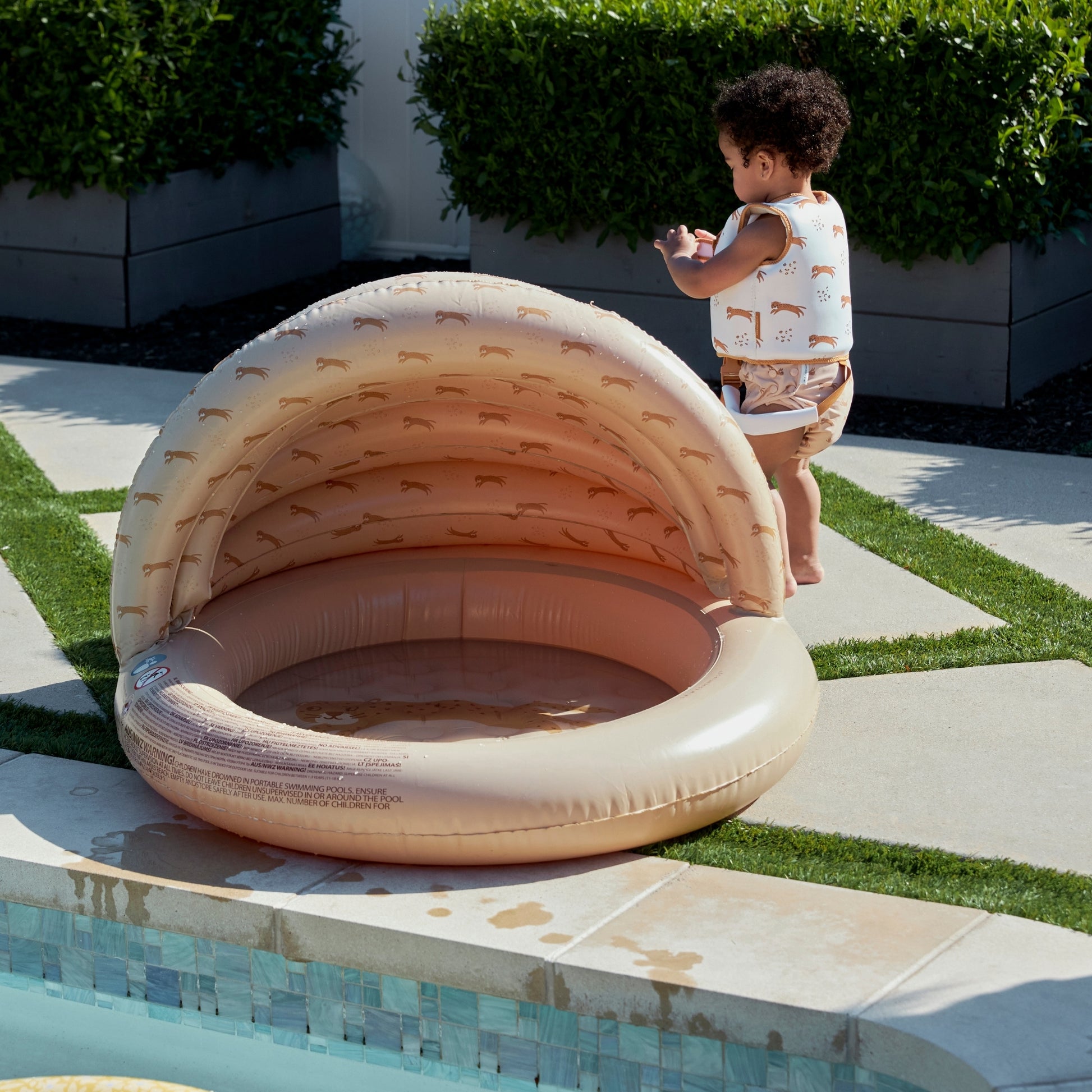 Swim Essentials wholesale | Pool with Canopy