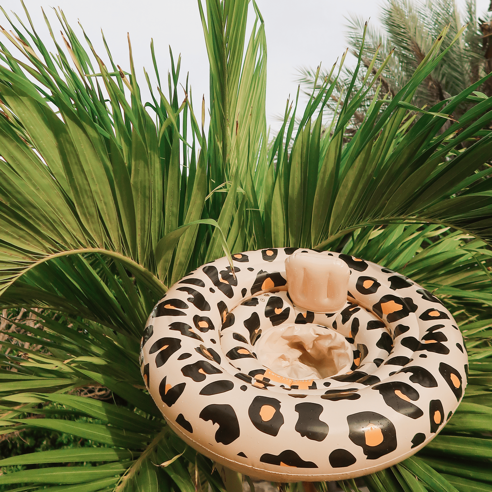 swim-essentials-wholesale-safari-chic-beige-babyfloat-4