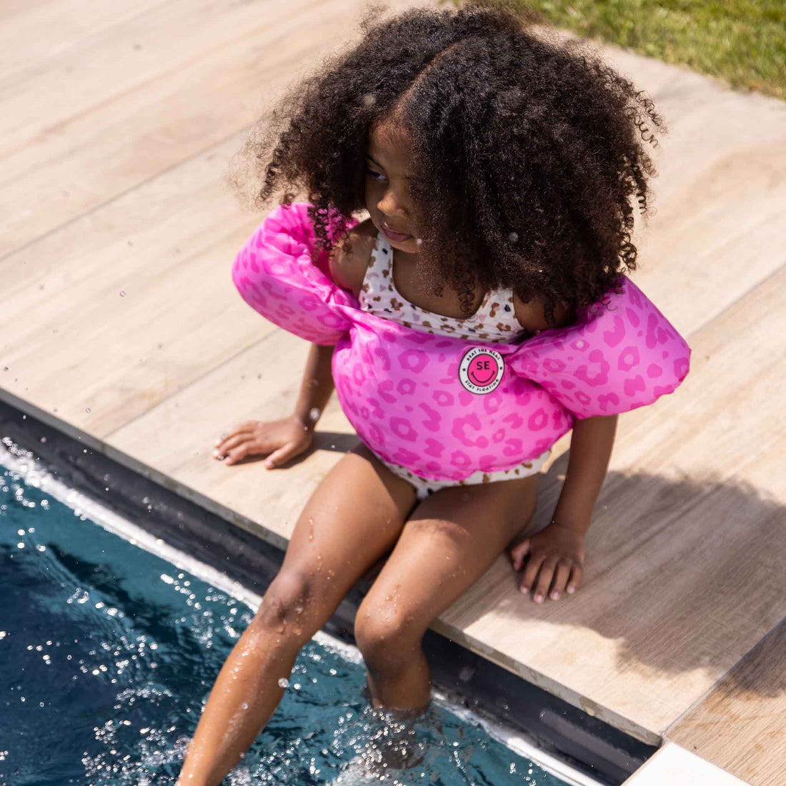 swim-essentials-puddle-jumper-2-6-years-pink-leopard-wholesale-2