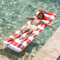 swim-essentials-oceaan-red-white-stripes-air-bed-wholesale-2