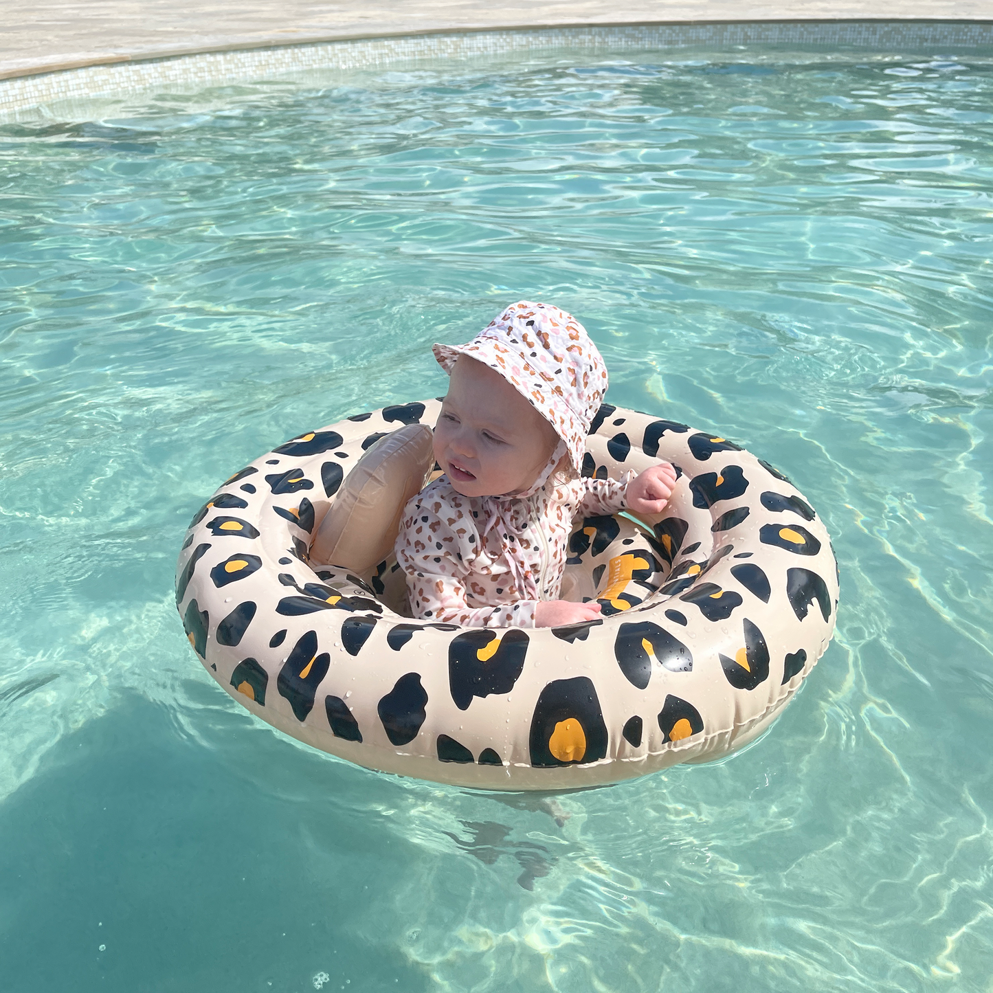 SE Baby Float Beige Panter 0-1 jaar