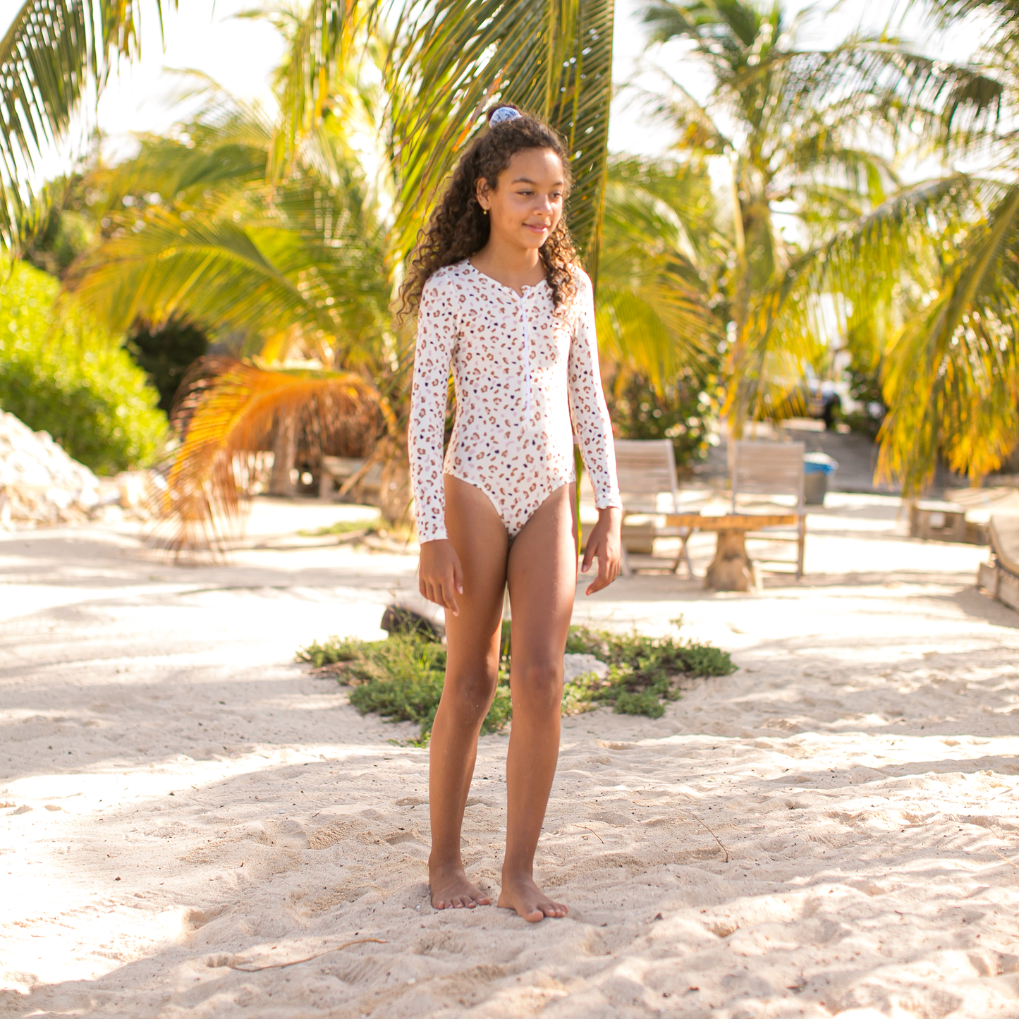 Langärmeliger UV-Badeanzug für Mädchen Khaki Panther Print